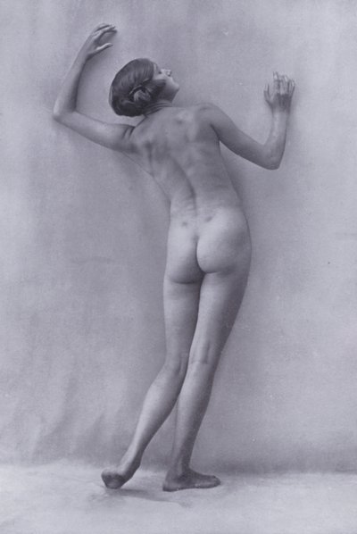 The Body Beautiful, Physical Culture for Women (s/hv-bilde) av Photographer German