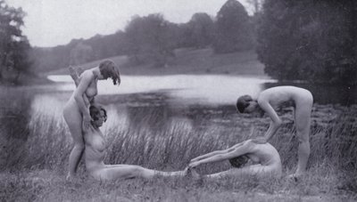 The Body Beautiful, Physical Culture for Women (s/hvitt-bilde) av Photographer German