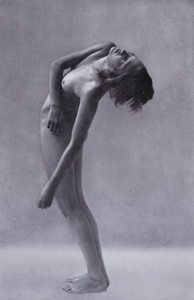 The Body Beautiful, Physical Culture for Women (s/hvitt-bilde) av Photographer German