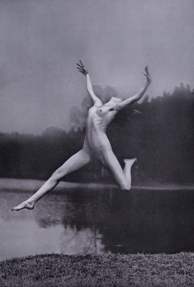 The Body Beautiful, Physical Culture for Women (s/hvitt-bilde) av Photographer German