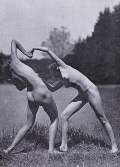 The Body Beautiful, Physical Culture for Women (s/hvitt-bilde) av Photographer German