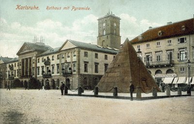 Rådhus og pyramide, Karlsruhe, Tyskland (fargebilde) av Photographer German