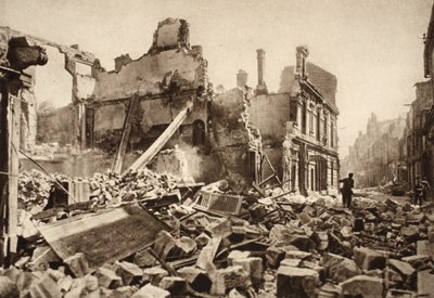 Utsikt over Rue St. Martin, Soissons av Photographer German