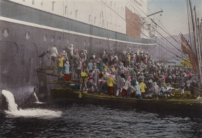 Japan, ca. 1912: Kulling på skipet ved Nagasaki havn (bilde) av Photographer Japanese