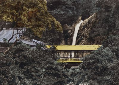 Japan, ca. 1912: Nunobiki-fossen er 43 fot høy, byen Kobe får vann fra høsten, Kobe (bilde) av Photographer Japanese