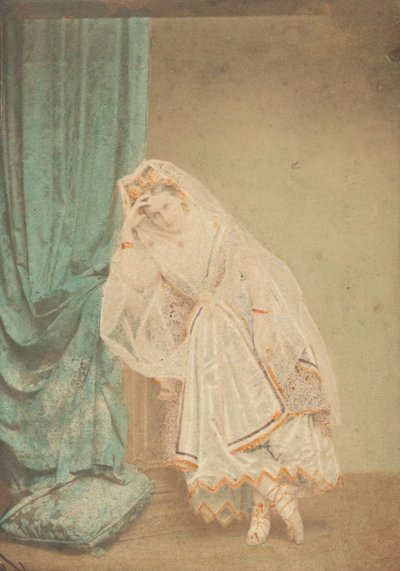 [The Countess in Gold Pique Dress as Judith], 1860-tallet. av Pierre Louis Pierson