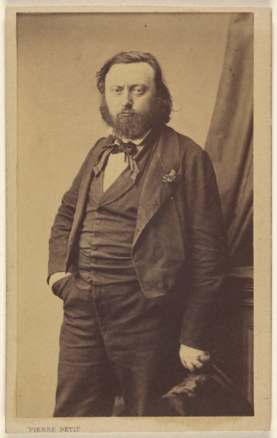  av Pierre Petit