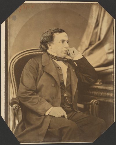  av Pierre Petit
