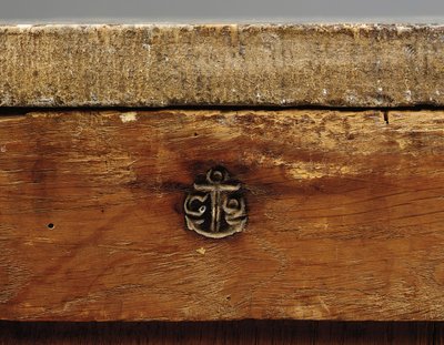 Detalj av en Louis XV-kommode av Pierre Roussel