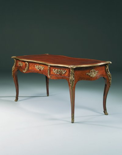 Louis XV flatt skrivebord av Pierre Roussel