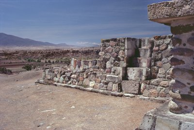 En trapp satt i en vegg, sen post-klassisk periode av Pre Columbian