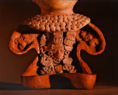 Figur med avtagbar front, Teotihuacan Culture (keramikk) (detalj av 394483) av Pre Columbian Pre Columbian