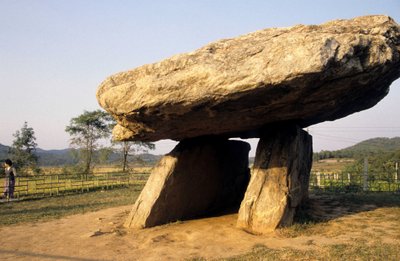 Dolmen til Kanghwa i Sør-Korea. av Prehistoric Prehistoric