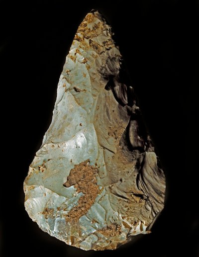 Forhistorie: Litisk produksjon biface av Micoquian type. Nedre paleolittisk. Verone, Museo Civico di Storia Naturale, Italia av Prehistoric Prehistoric