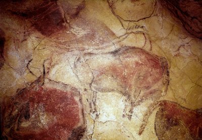 Forhistorie: "" bison i hvile"" bergmaleri av øvre paleolittisk (magdalensk) (mellom 16500 og 14000 år siden) steinalderbisonhule, Altamira, Santander, Spania av Prehistoric Prehistoric