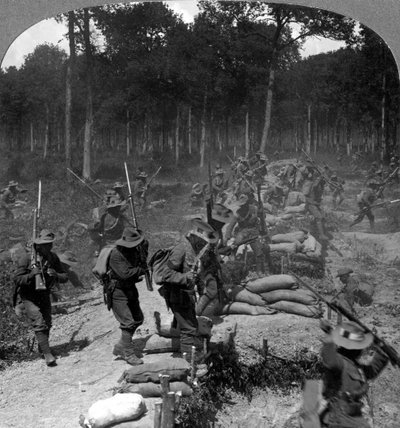Slagmarkscene fra første verdenskrig, 1914-1918. av Realistic Travels Publishers