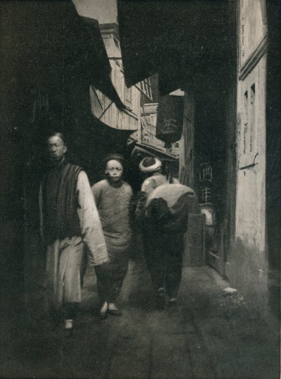 En gate i Kina, c1927, 1927 av Reginald Belfield