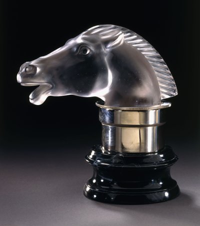 Epsom, ca. 1928 (klart frostet glass) av Rene Jules Lalique