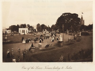 Folk slapper av i Crystal Palace Park, Sydenham av John Pardon