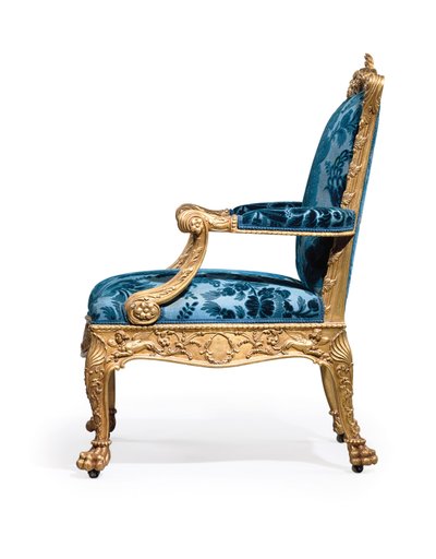 En av et par George III lenestoler i forgylt tre av Robert Adam