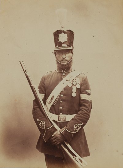Fargesersjant John Paul, Royal Sappers and Miners, 1856 (sepia-bilde) av Robert Howlett
