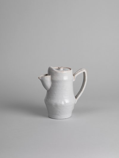 Hvit tinnglasert kaffekanne, 1914-15 av Roger Eliot Fry