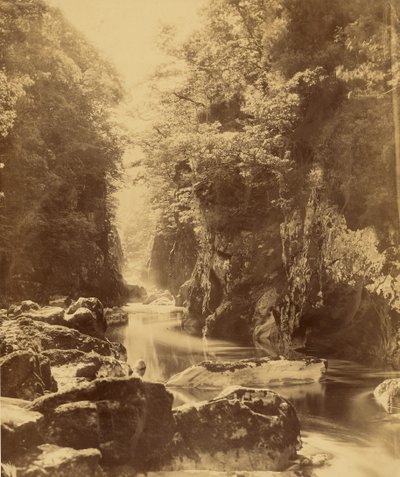 Foss Nevin ved Conway (Wales) av Roger Fenton