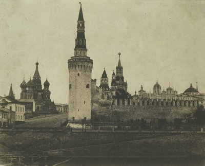 Sørfronten av Kreml fra den gamle broen, 1852. av Roger Fenton