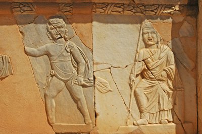 Basrelieffer på Proscenium av det romerske teateret, Sabratha, Libya, 2. århundre e.Kr. av Roman