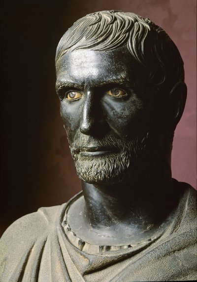 Byste av Brutus (Bruto Capitolino) (Capitolin) - Bronseskulptur. 300 f.Kr., Dim. 79 cm - Roma, Musei Capitolini, Palazzo dei Conservatori, Sala dei Trionfi - Byste av Lucius Junius Brutus, kjent som Capitoline Brutus - Bronseskulptur av Roman