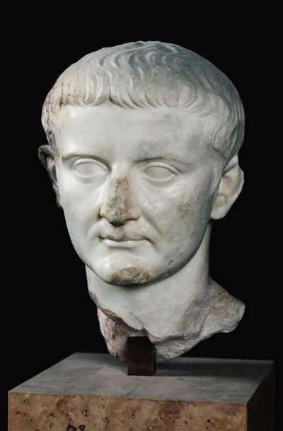 Hode for Tiberius (ca.42 f.Kr.-37 e.Kr.) (marmor) av Roman