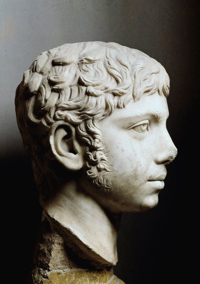 Marmorhode til Elagabal eller Heliogabalus (Marcus Aurelius Antoninus eller Heliogabalus) (204-222 e.Kr.) - Roma, Musei Capitolini - Overhode for keiser Elagabalus (204-222) også kjent som Heliogabalus (Varius Avitus Bassianus) - Marmor Capitolini, Musei R av Roman