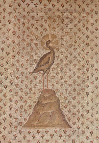 Mosaikk fortau, detalj av sentralt motiv som viser en føniks på en seng av roseknopper, fra gårdsplassen til en villa i Daphne, Antiokia, romersk, sent på 500-tallet f.Kr. marmor- og kalksteinsmosaikkdetalj av 1 av Roman