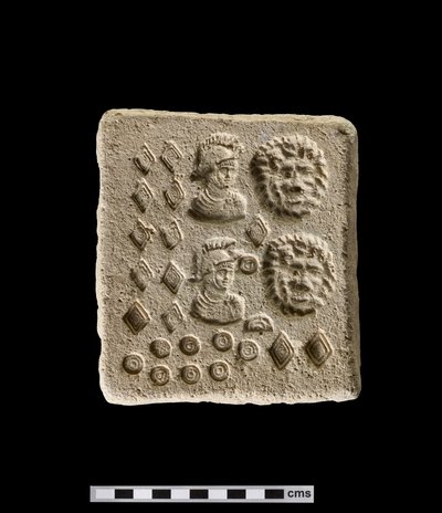 Form for å lage påførte figurer, Nord-Afrika (gips) av Roman