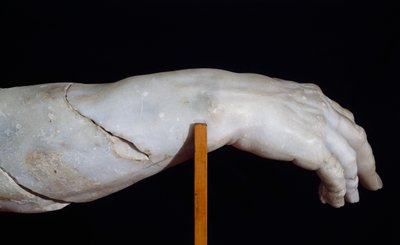 Polyphemus 'høyre hånd, fragment av Polyphemus Group, eller Ulysses blendende Polyphemus, marmorskulptur av Agesander, Athenodorus og Polydorus, kopi av original fra hellenistisk periode, romersk sivilisasjon av Roman