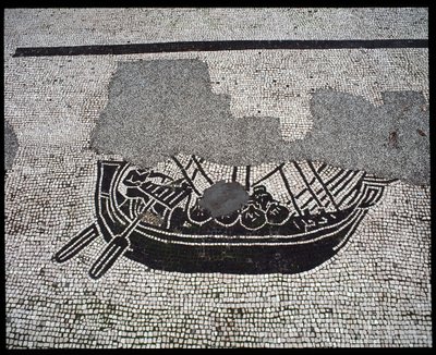 Romersk kunst: "Ship" Mosaic of the Seafarers Corporation, Place des Corporations av Roman