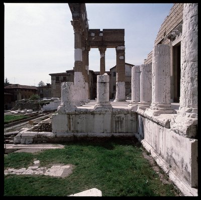 Romersk kunst: utsikt over hovedstaden (hovedstaden), 73 e.Kr., Brescia Italia av Roman
