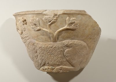 Sarkofagfragment, 3. århundre (marmor) av Roman
