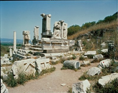 Utsikt over monumentet til Memmius av Roman