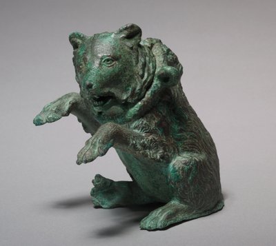 Oljeampula i form av en dansende bjørn, 200-tallet av Roman Imperial Period