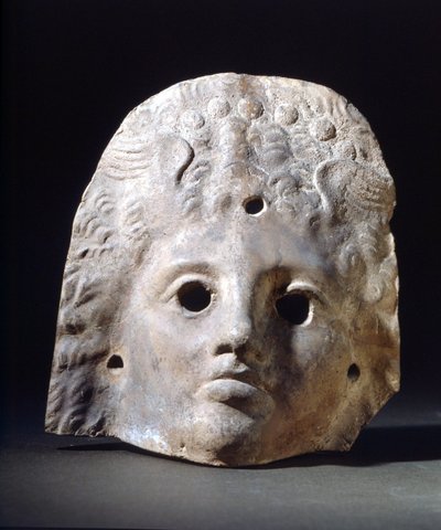Maske for tragedier i romertiden. Museum for trappen. Milan av Roman Roman