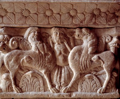 En kentaur og en løve, skåret hovedstad i tribunen til Priory av Romanesque