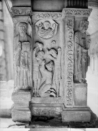 The Stoning of St. Stephen, from a pillar in the cloister (stone) (b/w photo) av Romanesque