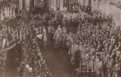 Kroning av tsar Nicholas II og tsarina Alexandra av Russland, Uspensky-katedralen, Moskva av Russian Photographer