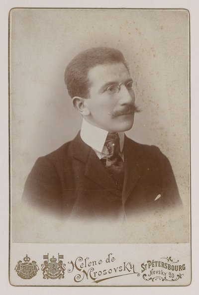 Portrett av maleren Leon Bakst (1866-1924) av Russian Photographer