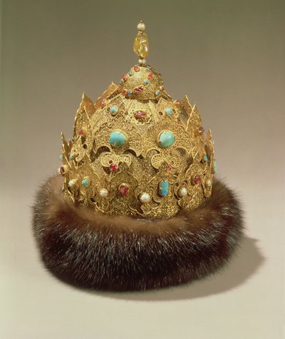 Krone av Karan, gravert gull satt med juveler, pelsbeskjæring, niello og openwork, midten av 1500-tallet (gull, juveler, pels) av Russian School
