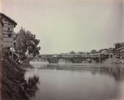 Bridge of Shops, Srinagar, Kashmir av Samuel Bourne