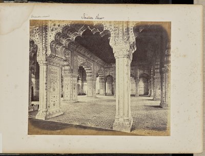Delhi - Palasset, interiør i Diwan-i-Khas av Samuel Bourne