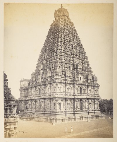 Den store pagoden, Tanjore, fra vollene av Samuel Bourne