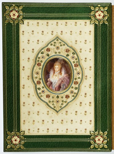 Et ovalt portrett av dronning Elizabeth I (grønt levant marokkansk skinn, kremvannet silke, safirer, pai) av Sangorski and Sutcliffe